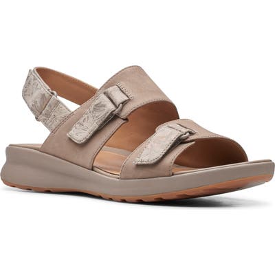 Clarks Un Adorn Slingback Sandal, Grey