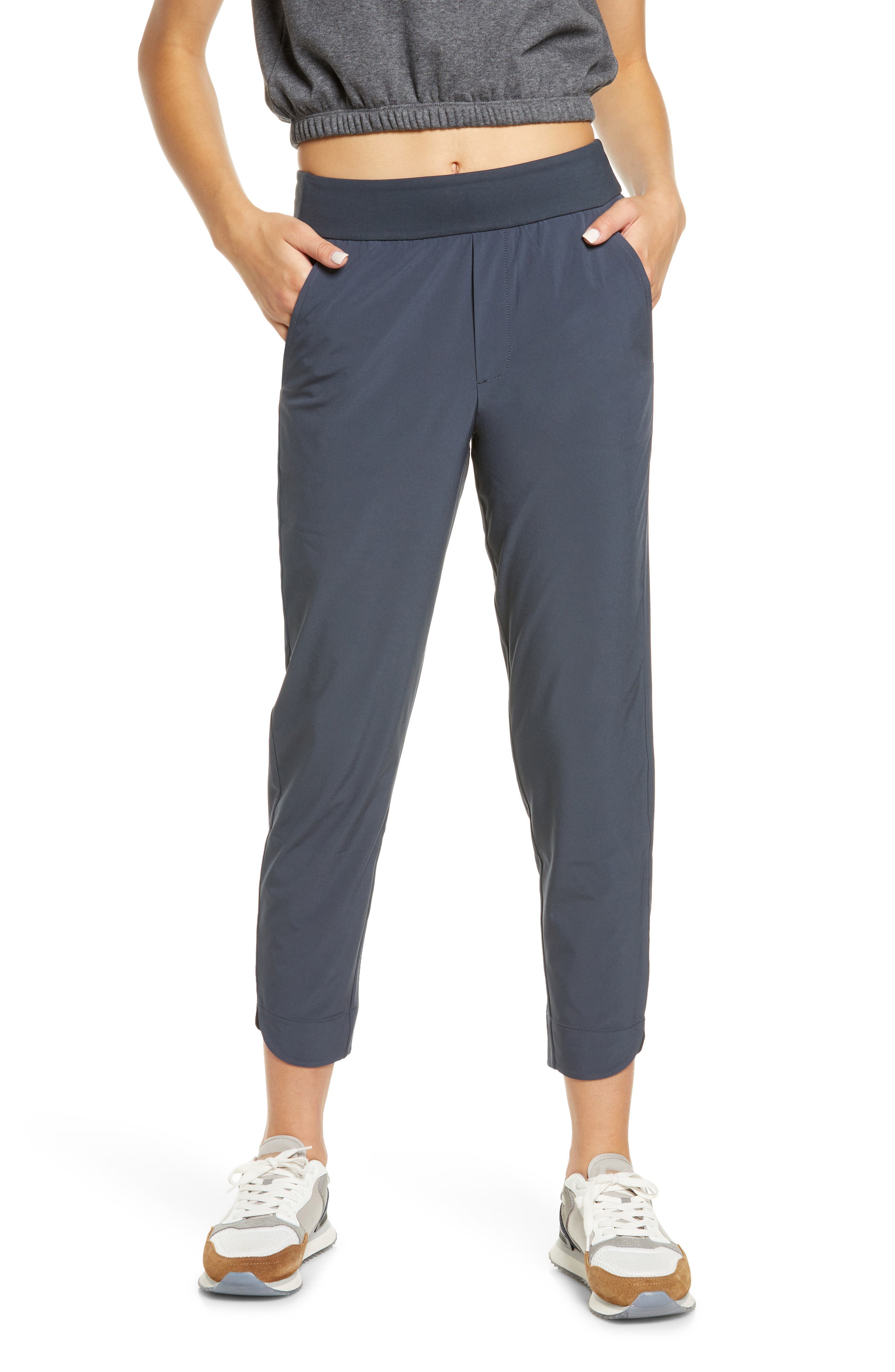 Zella Getaway Ankle Pocket Pants in Navy India Ink at Nordstrom