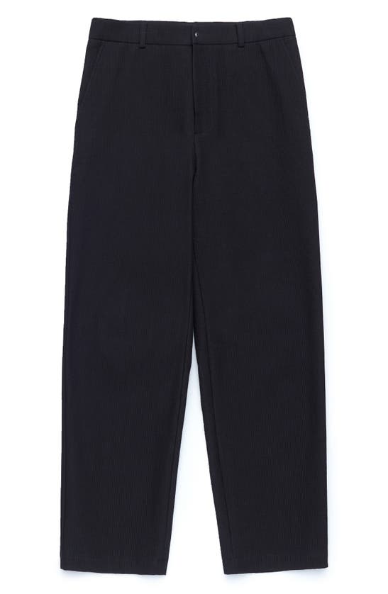 Iise Nubi Lounge Fit Trousers In Black
