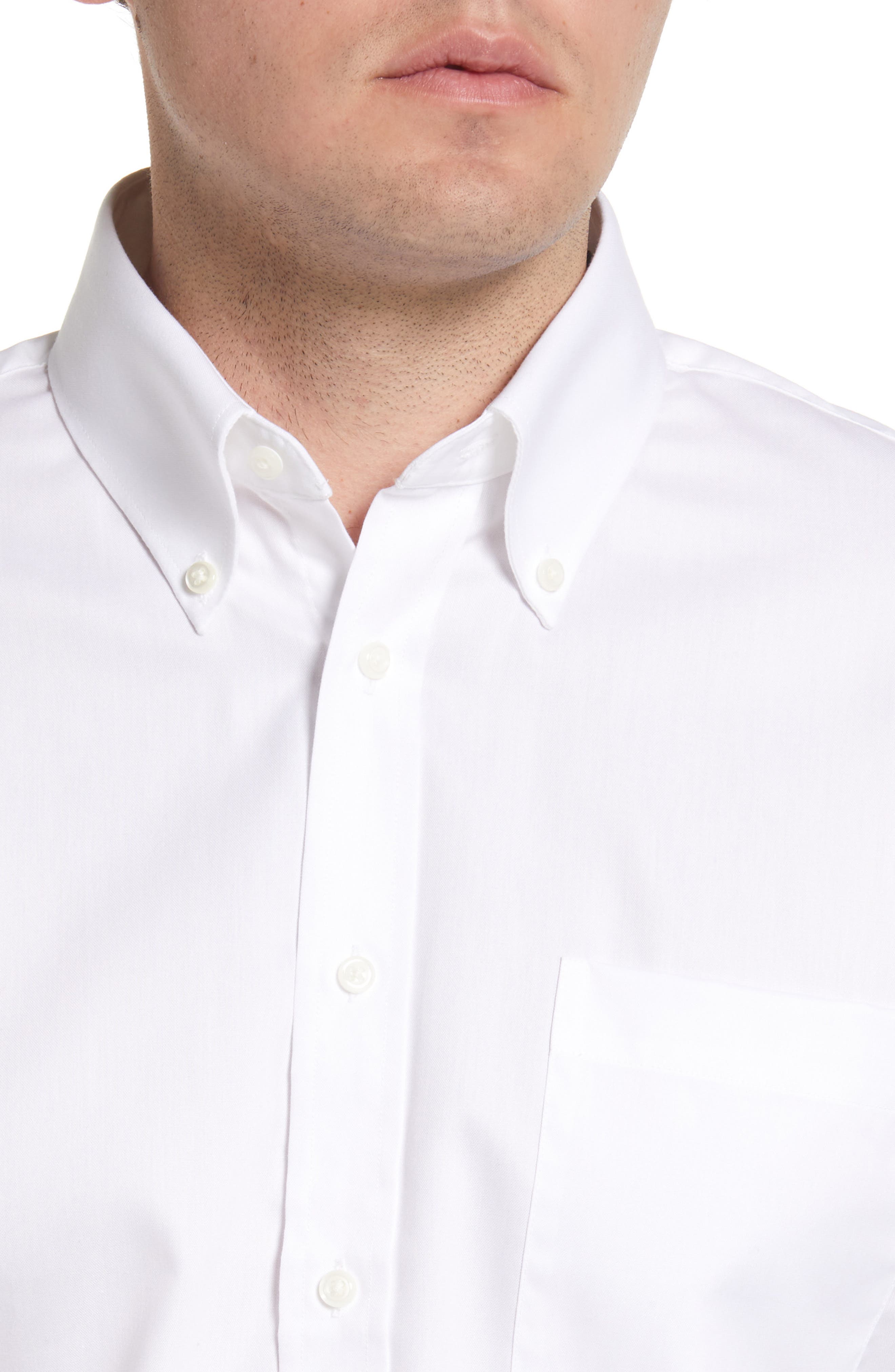 White, Medium Nordstrom Men's Shop Non-Iron Trim Fit Dress Shirt 