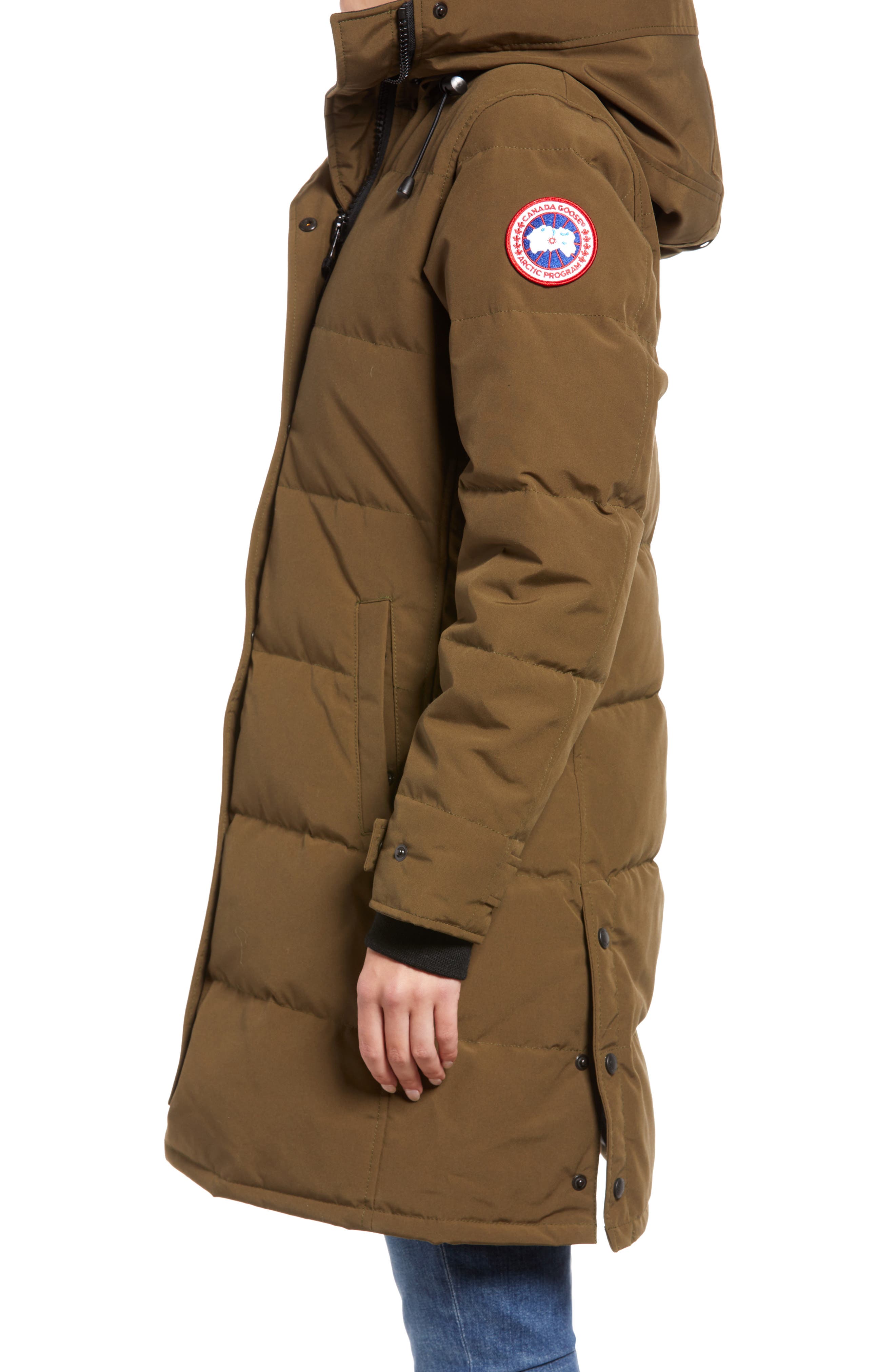 Canada Goose Shelburne Parka with Coyote Fur in Green
