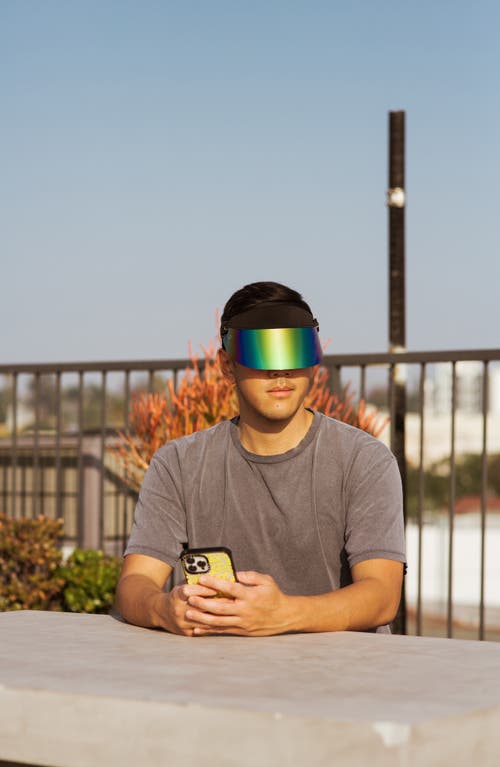 Bluestone Sunshields Shorty Lux Visor In Black/rainbow