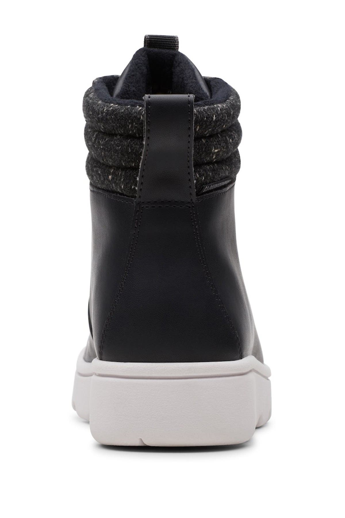 clarks step explore hi