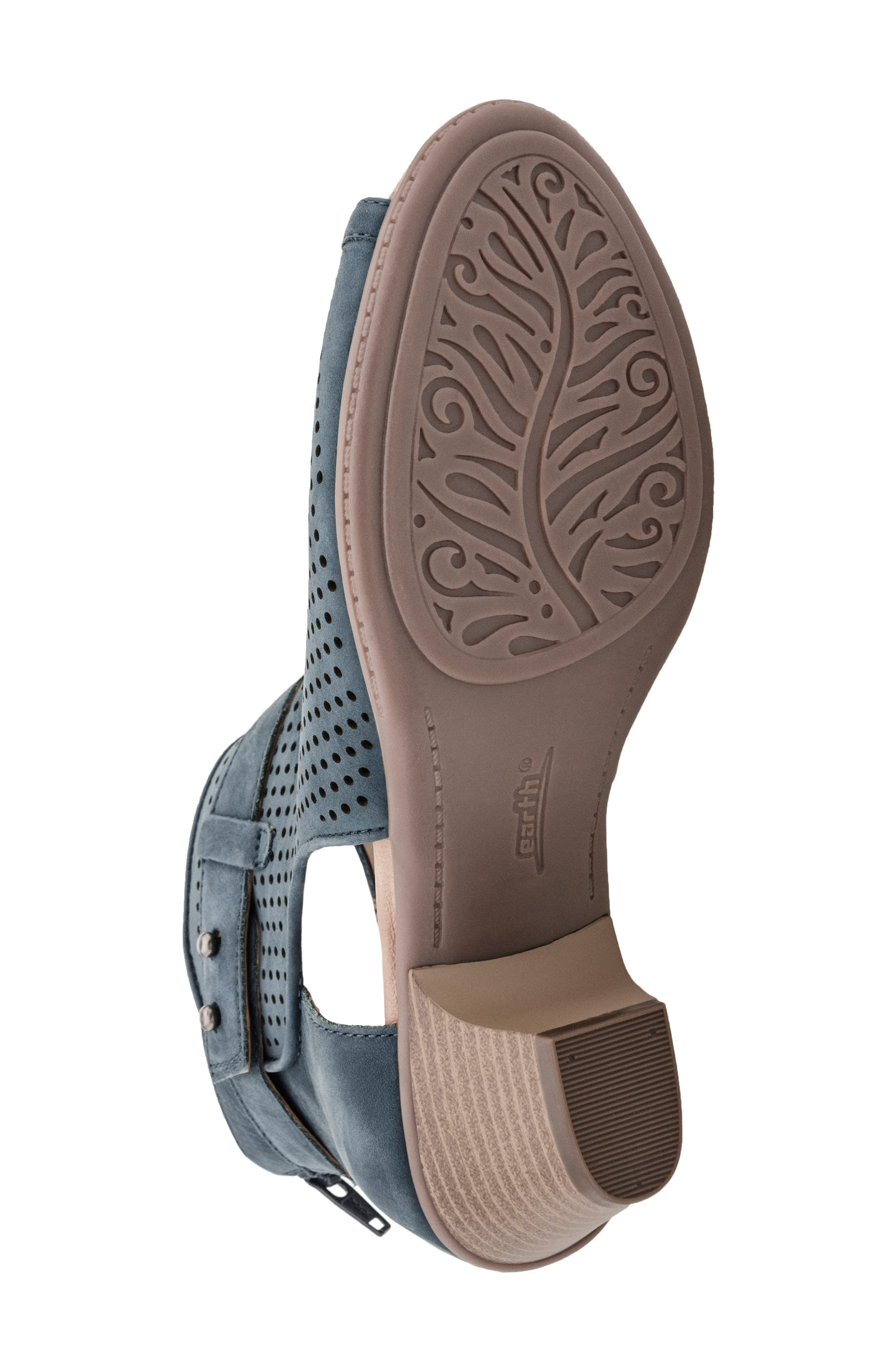 earth intrepid bootie