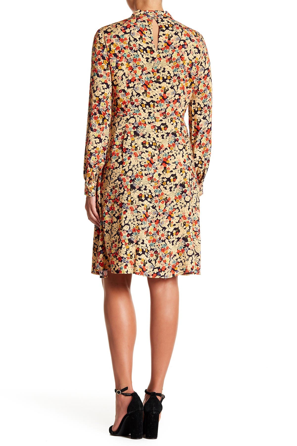 chelsea and theodore floral dress