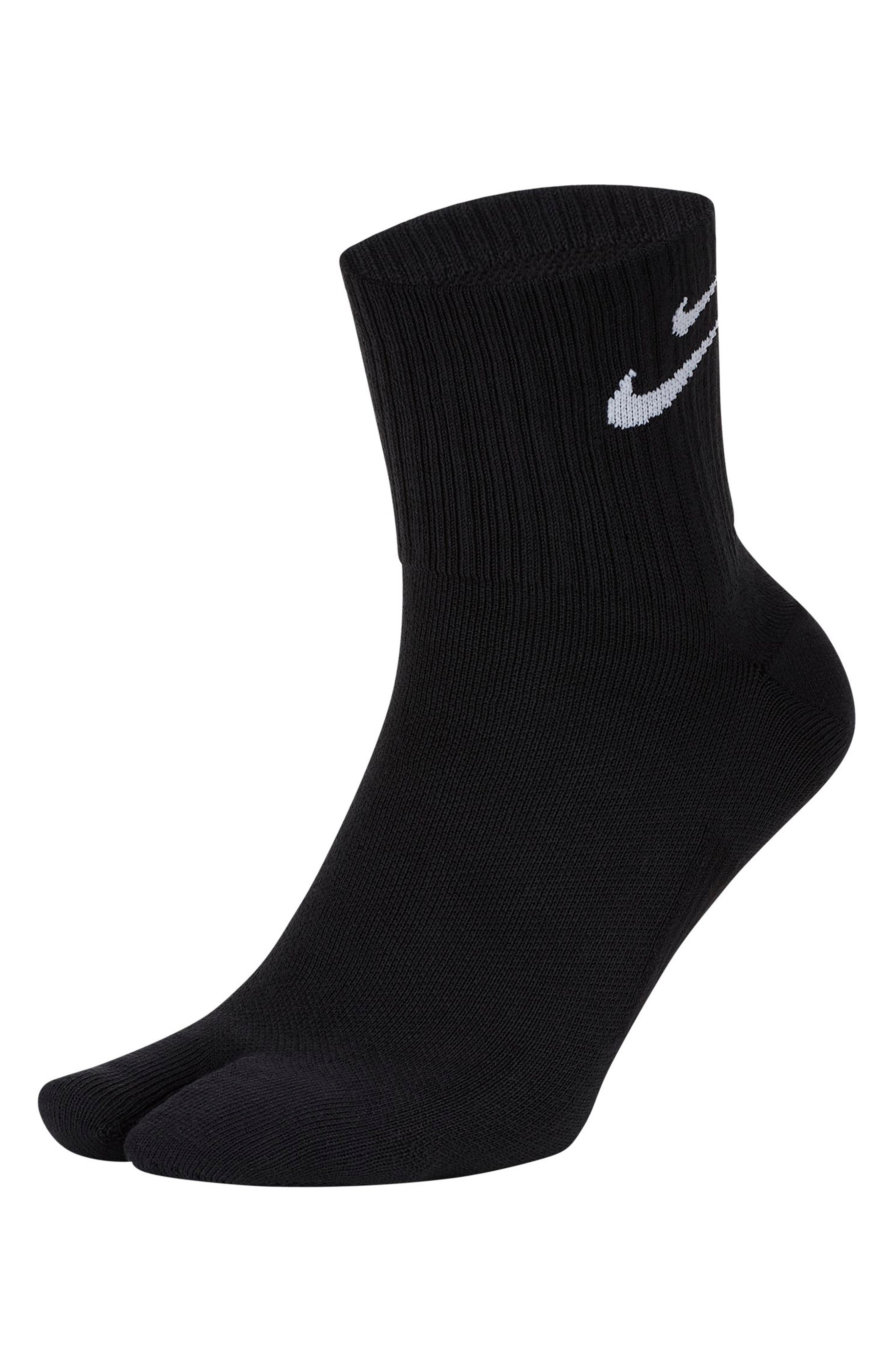 wildcard ankle socks