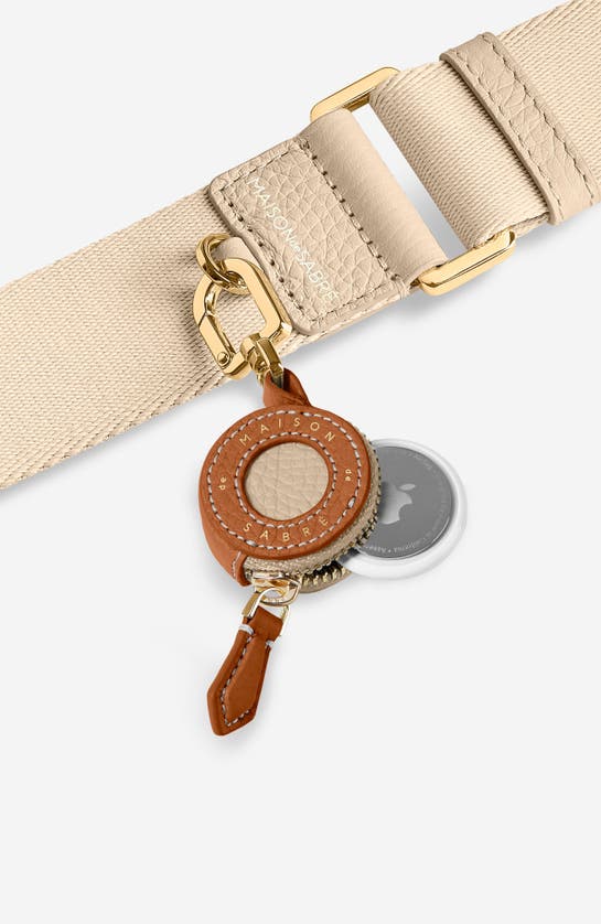 Maison De Sabre Leather Airtag Charm In Pecan Nude