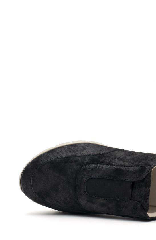 Amalfi By Rangoni Joseph Slip-on Sneaker In Black/agean - Matching Elastic