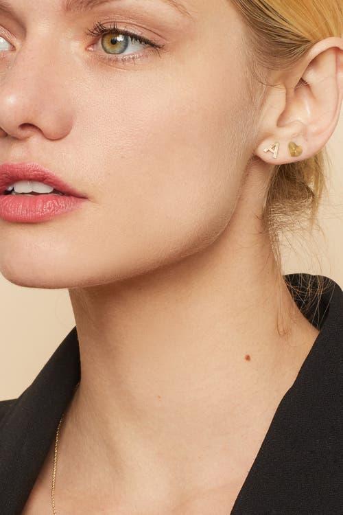 Oradina Heartthrob Studs In Yellow Gold