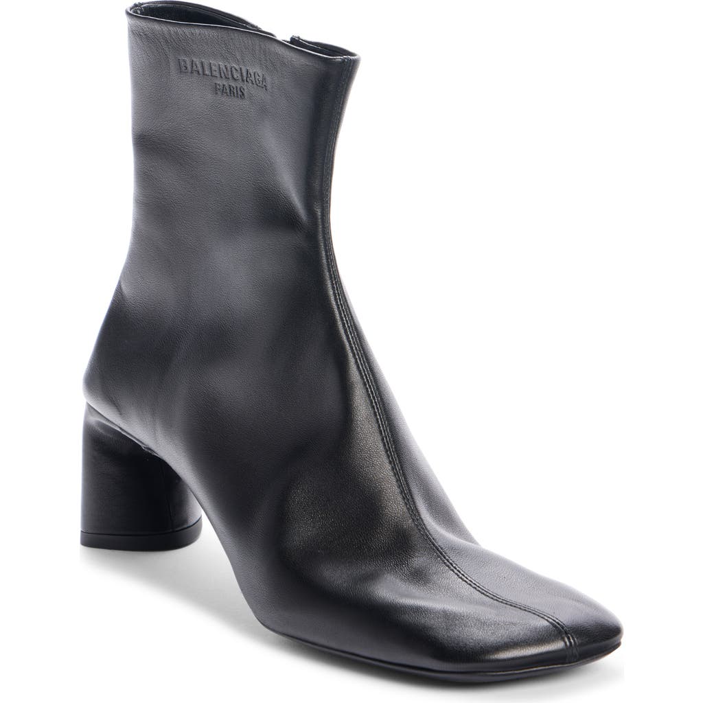 Balenciaga Duty Free 60mm Boots In 1000 Black