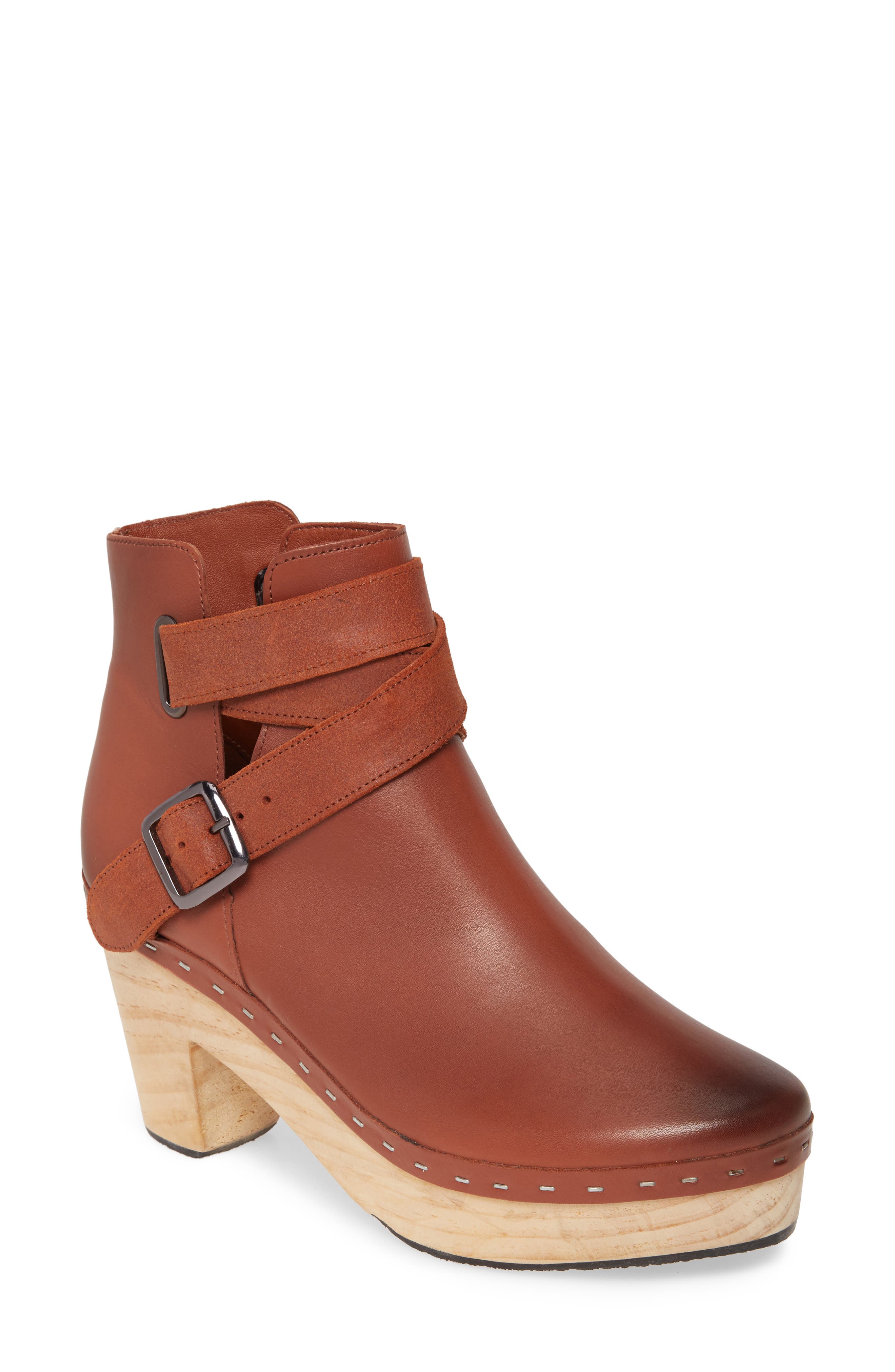 bungalow clog boot