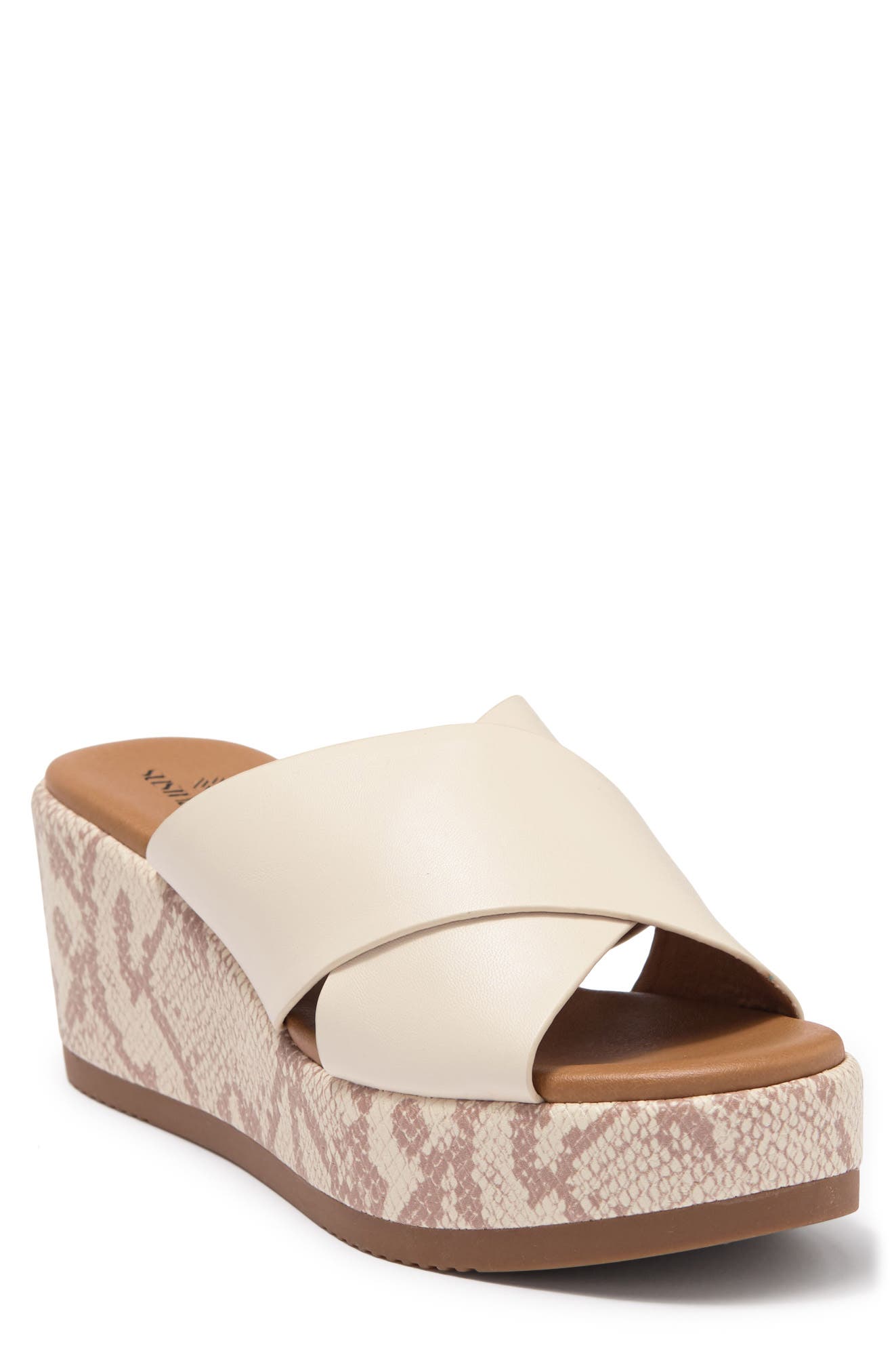 susina wedge booties