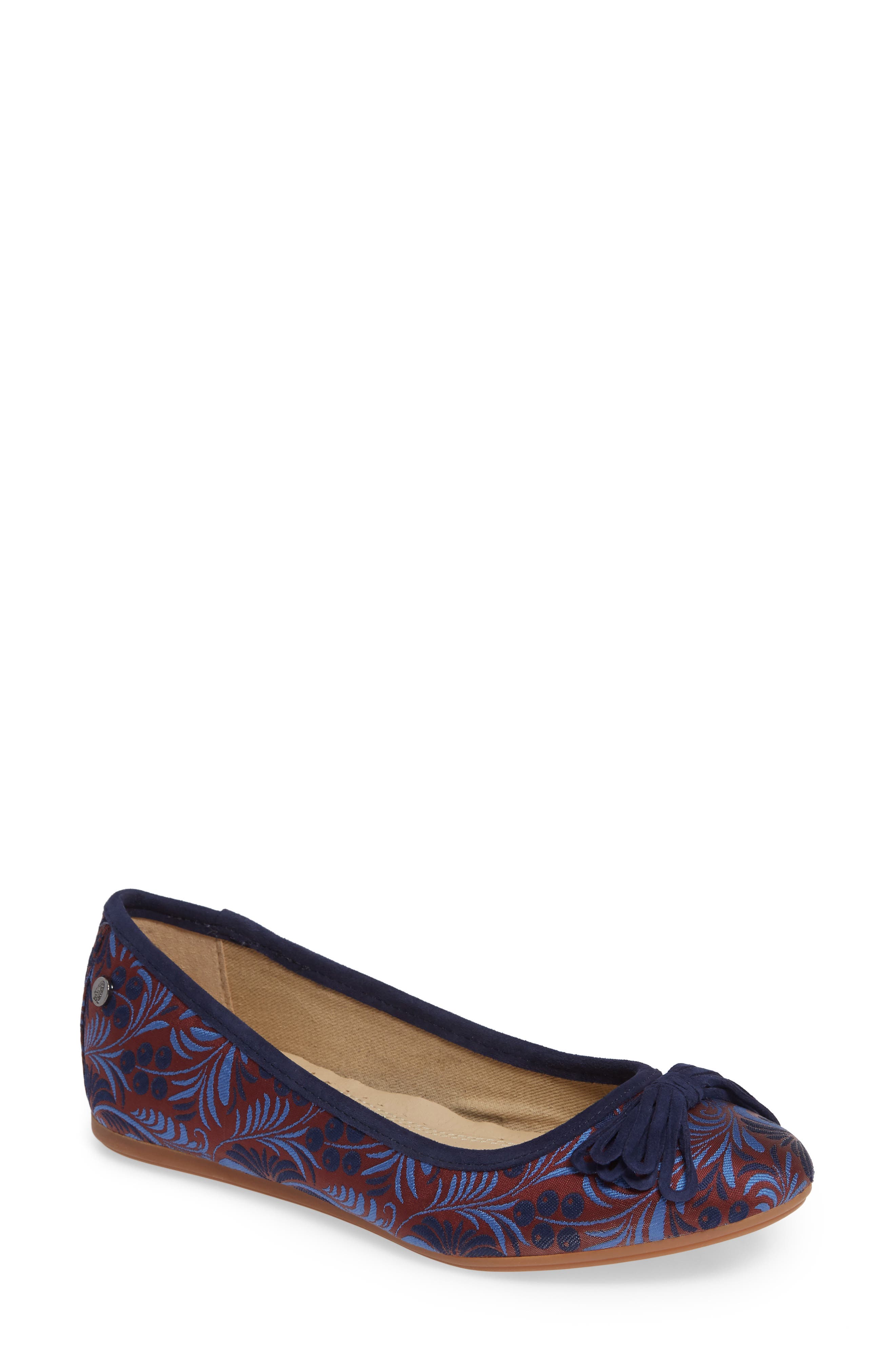 hush puppies heather flat