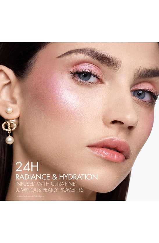 Shop Dior Forever Glow Maximizer Longwear Liquid Highlighter In 15 Peachy