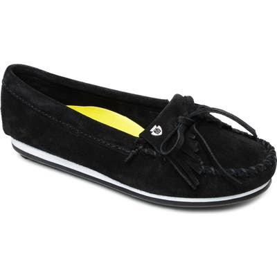 Minnetonka Kilty Plus Driving Moccasin, Black