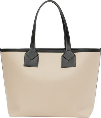 Shops burberry totes nordstrom