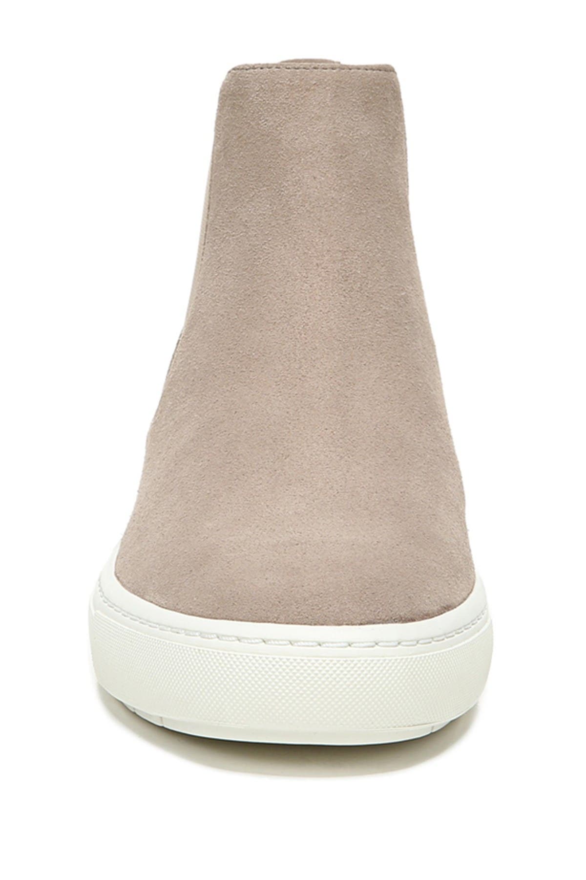vince newlyn chelsea suede sneaker