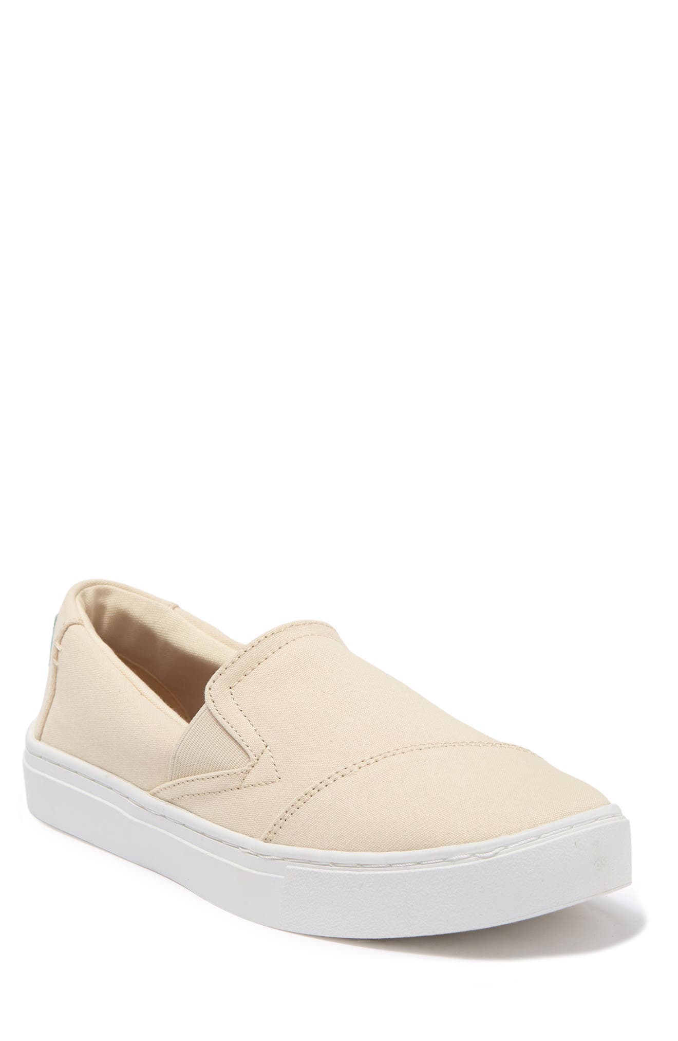 nordstrom rack toms