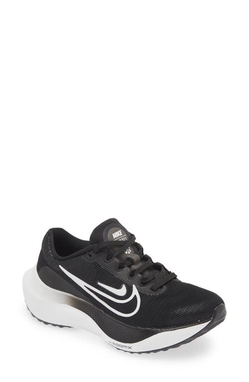 Nike Zoom Fly 5 Running Shoe In Black/white