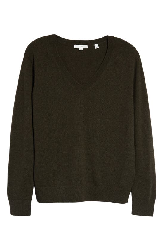 Vince Weekend V-neck Cashmere Sweater In Dark Pine