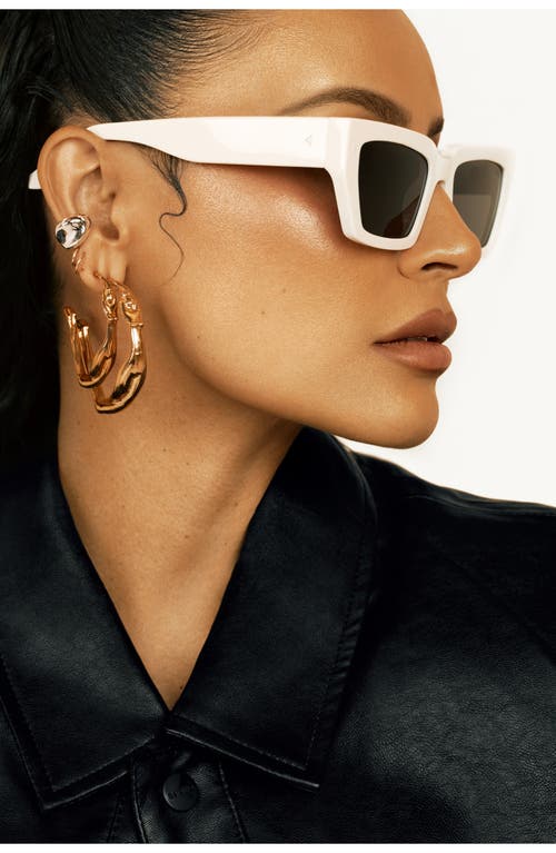 Dezi Switch 55mm Square Sunglasses In White/dark Smoke