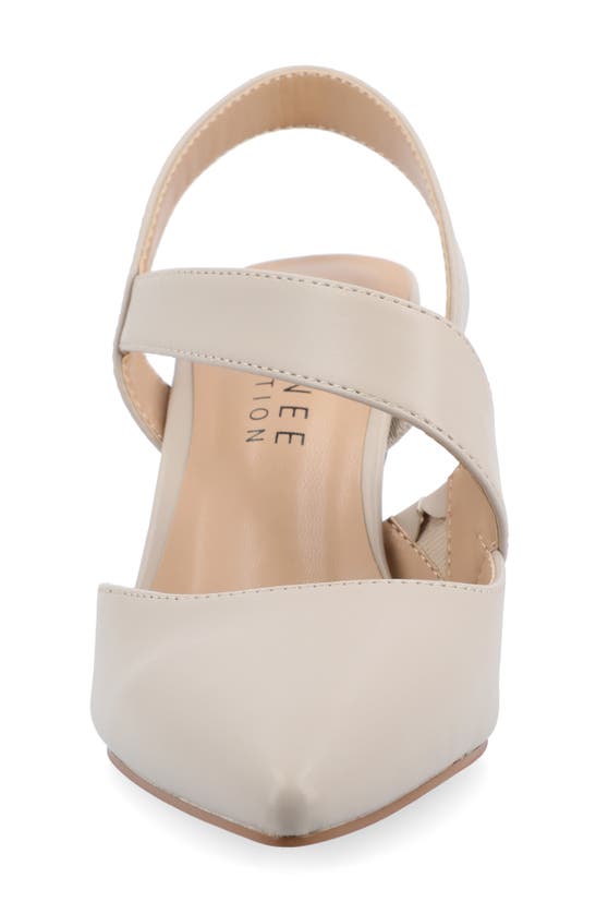 Journee Collection Scarlett Pointed Toe Pump In Grey