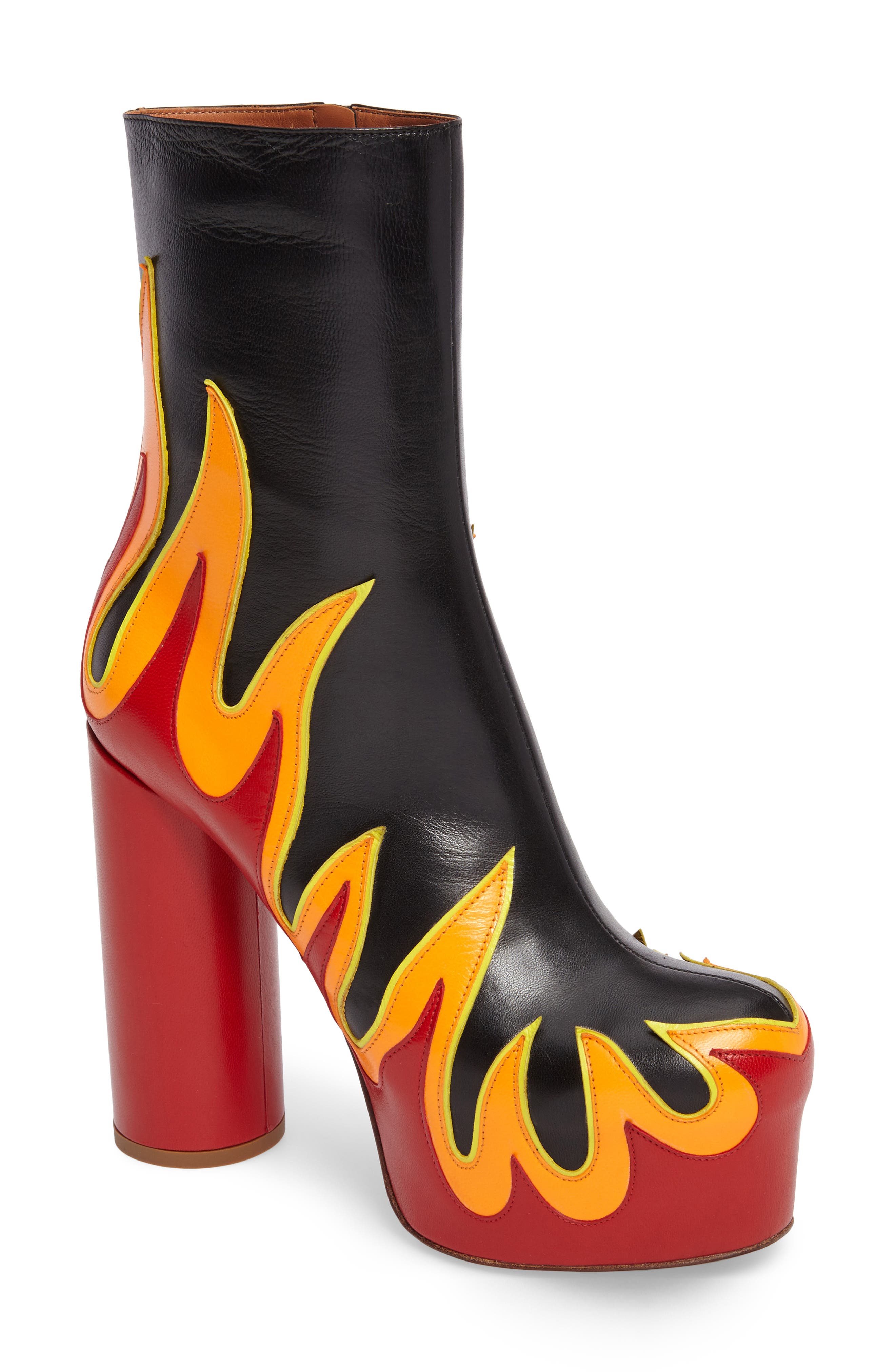 vetements flame boots