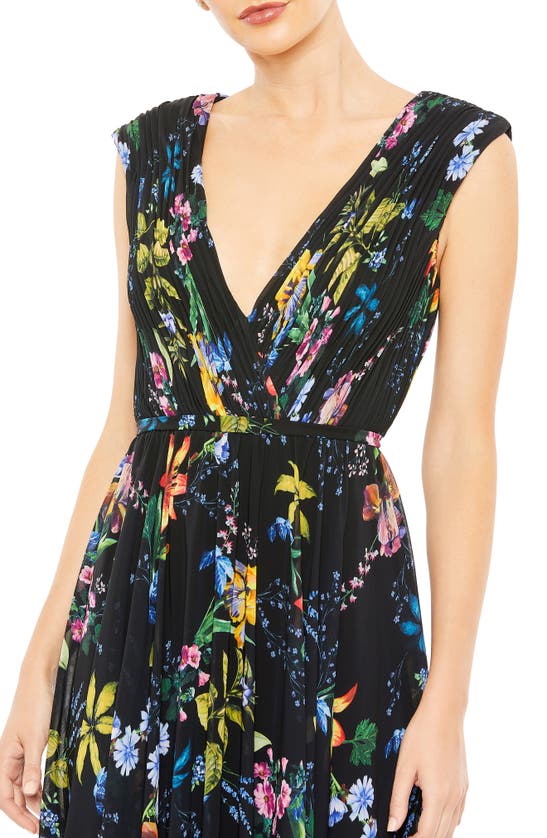 Shop Mac Duggal Floral Pleated Sleeveless Gown In Black Multi