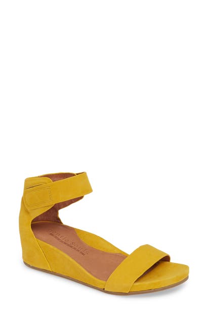 Gentle Souls By Kenneth Cole Gentle Souls Signature Gianna Wedge Sandal In Marigold Leather