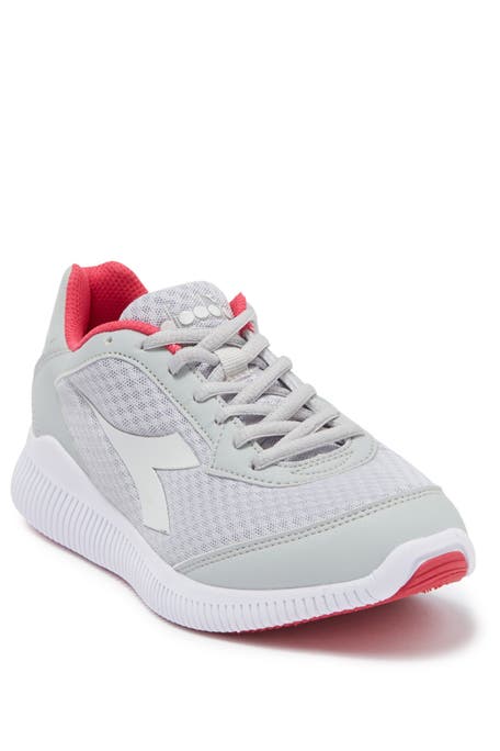 sneakers for women clearance