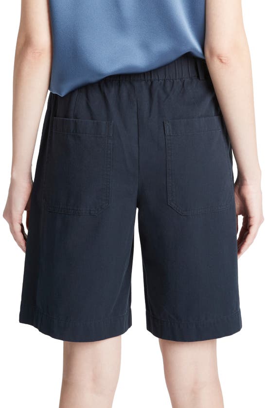 Shop Vince Washed Cotton Shorts In Coastal