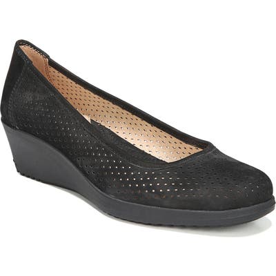 Naturalizer Betina Ii Wedge, Black