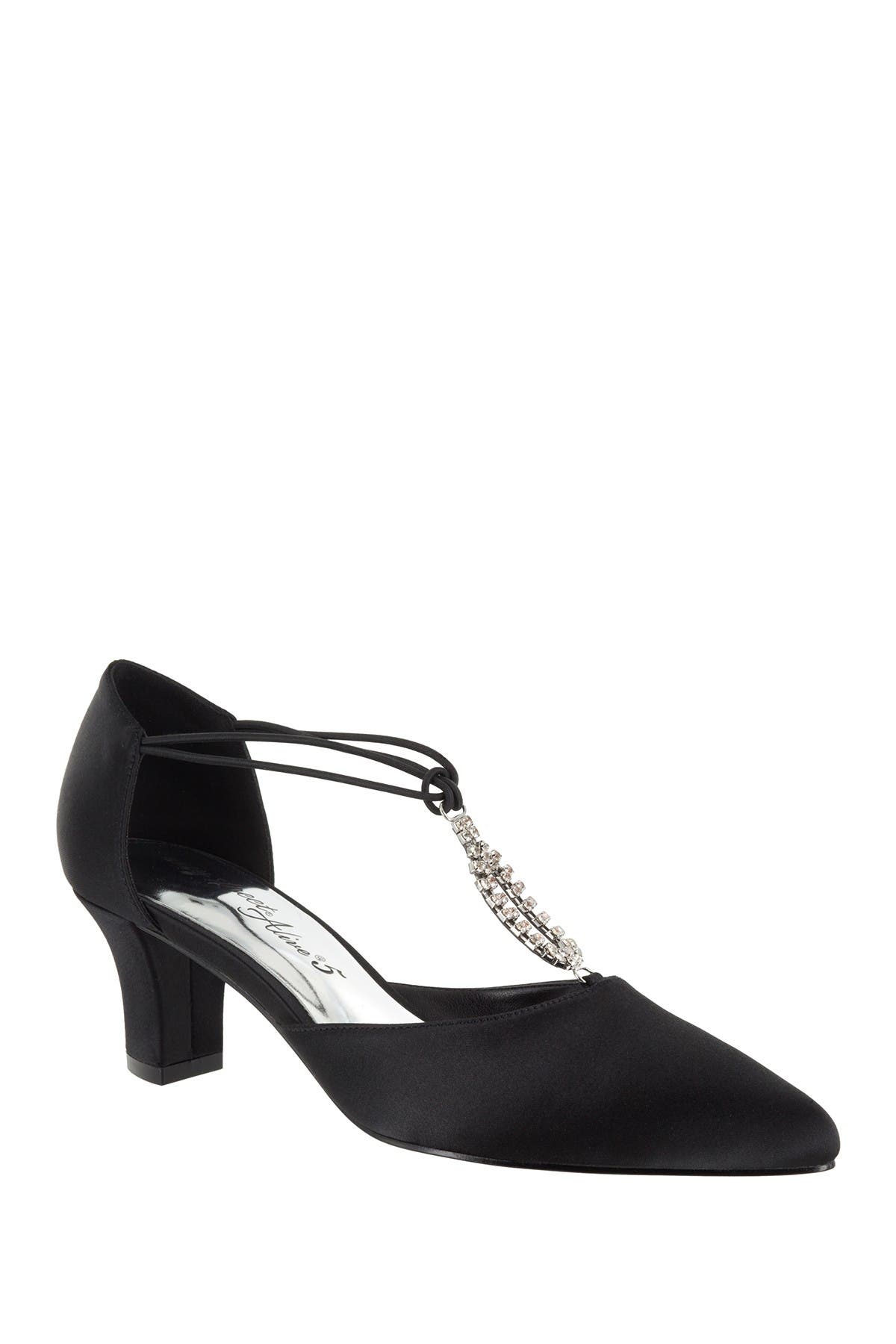 easy street narrow shoes