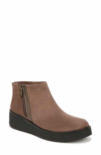 Kenneth cole reaction women's 2025 prime booties