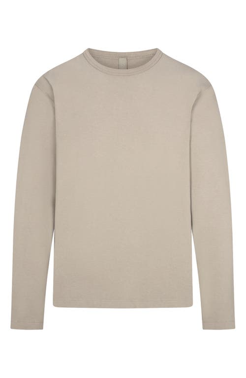 Shop Skims Relaxed Long Sleeve Jersey T-shirt In Shale