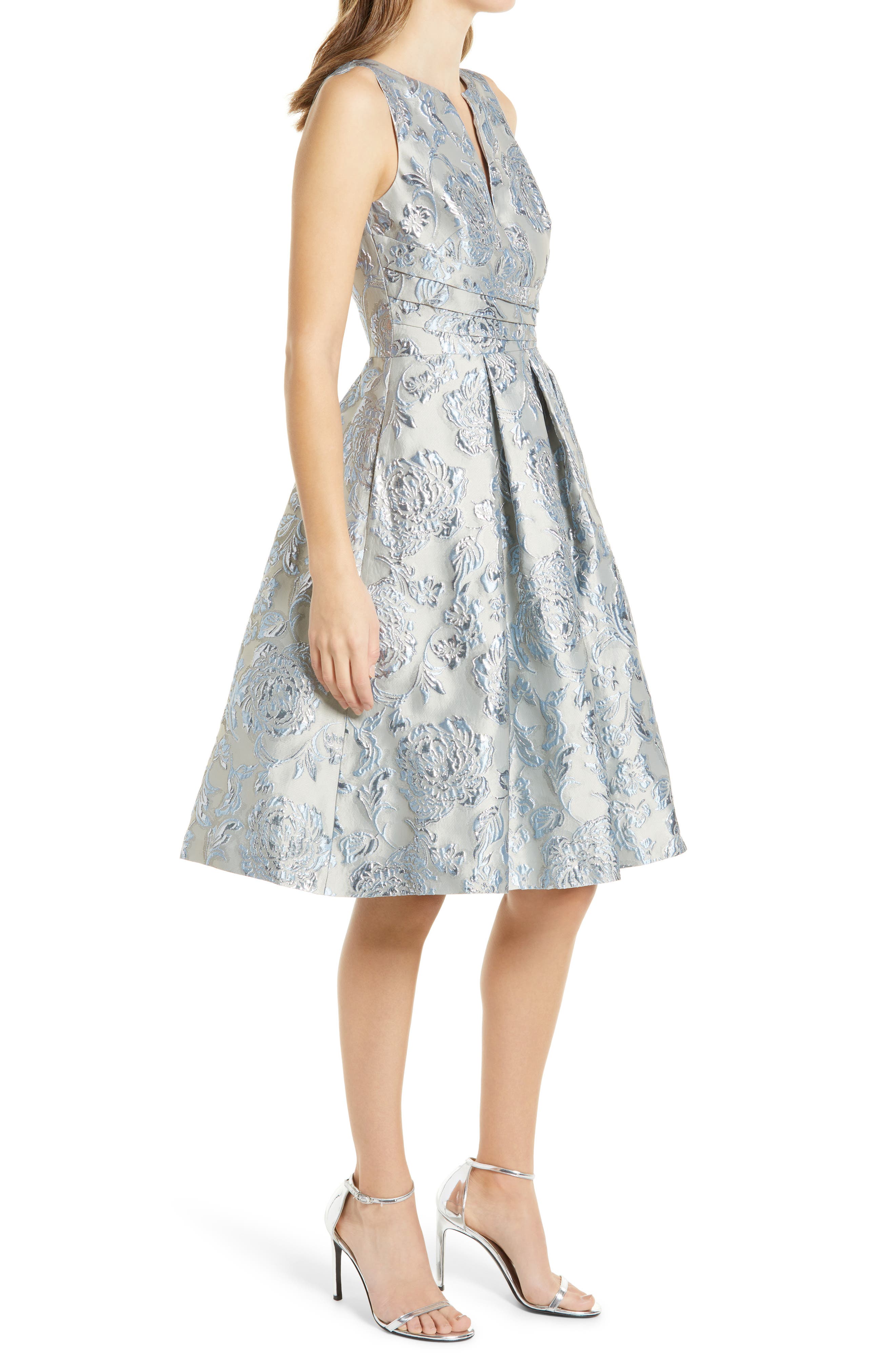 Eliza J Floral Brocade Sleeveless Fit 