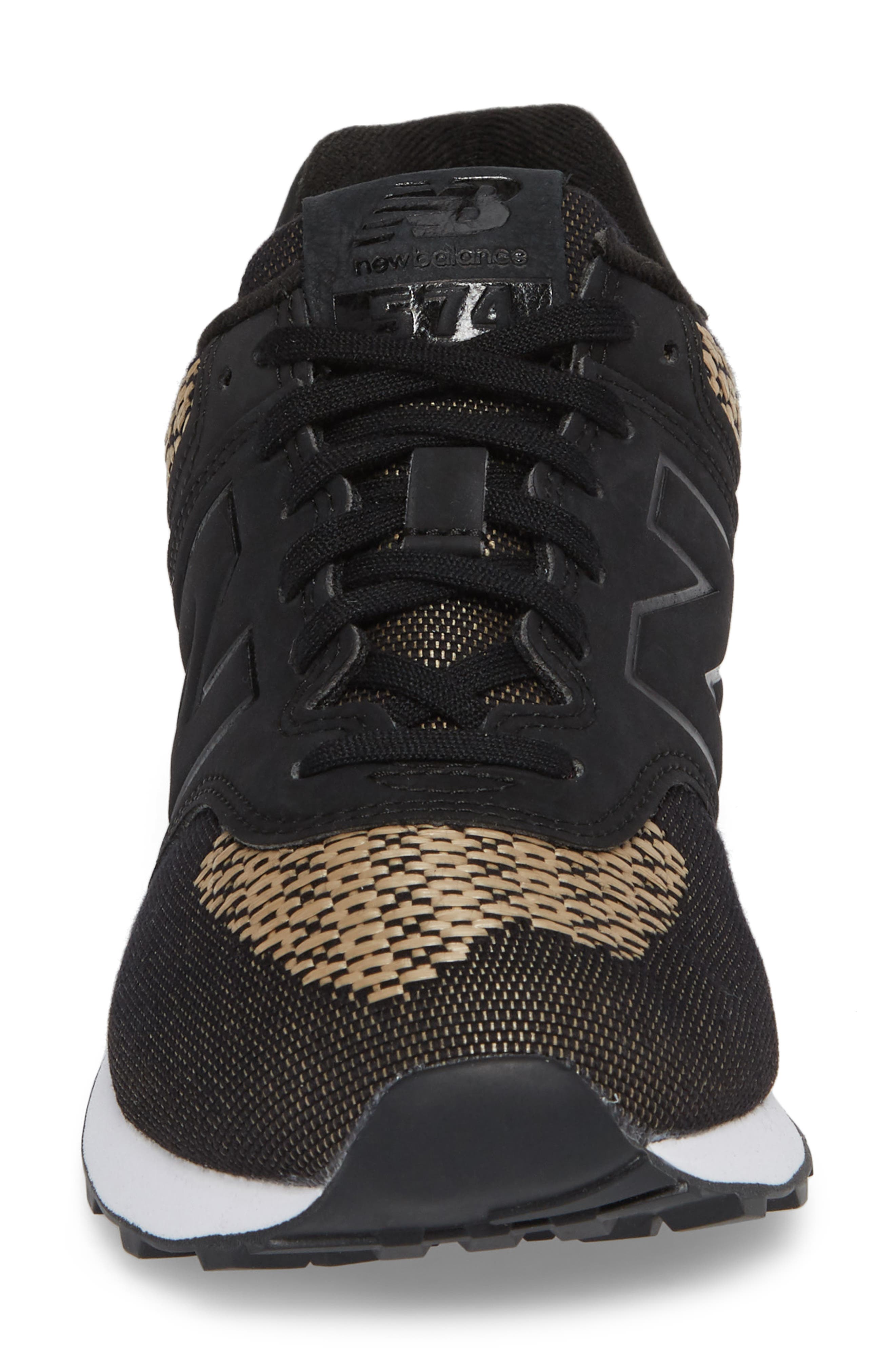 new balance raffia
