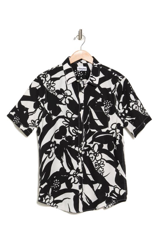 Abound Patterned Short Sleeve Stretch Shirt In Black- White Big Floral