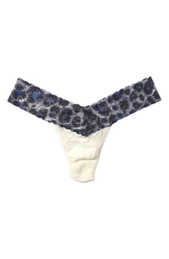 Hanky Panky Signature Lace Low Rise Thong In Mysterious Feline Multi