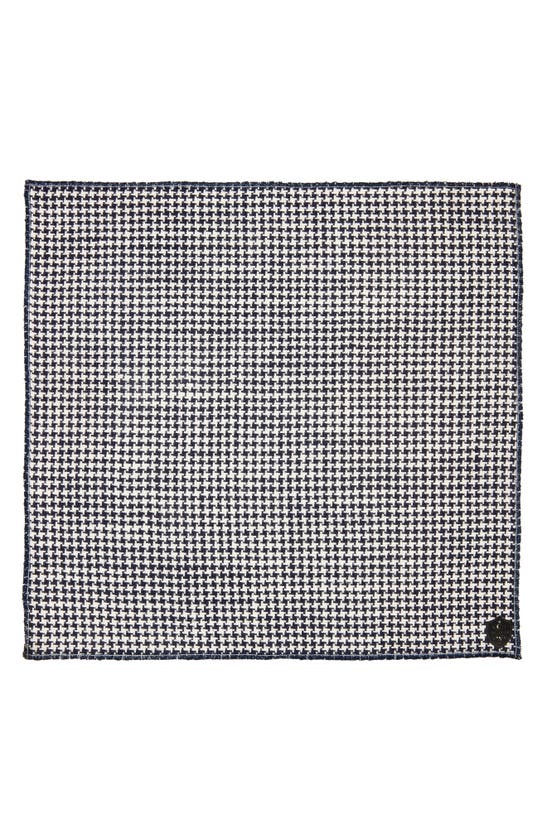 Clifton Wilson Houndstooth Cotton Pocket Square In Navy