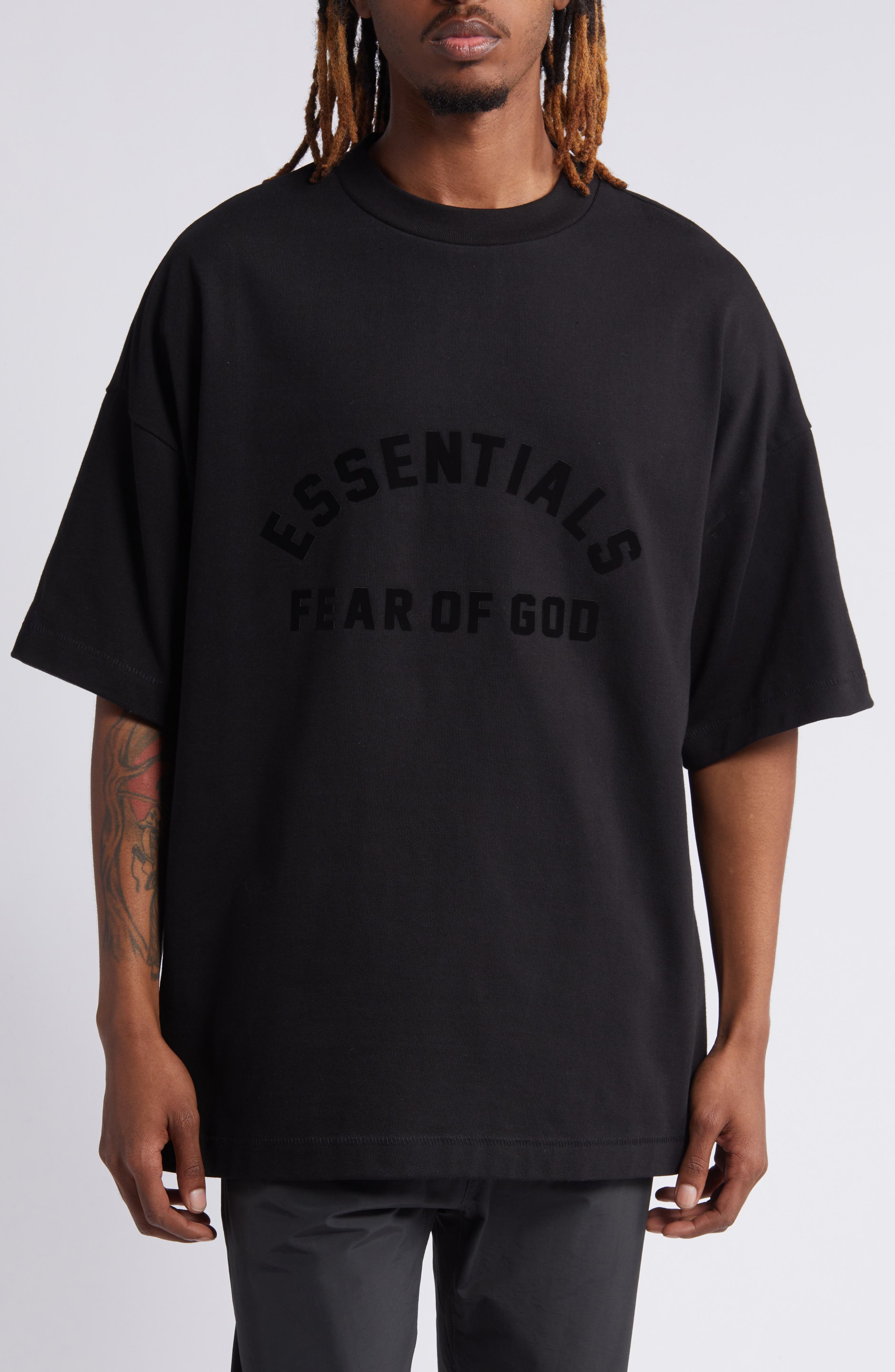 安い販促FOG ESSENTIALS BLACK LOGO T-SHIRT 20SS Tシャツ/カットソー(半袖/袖なし)