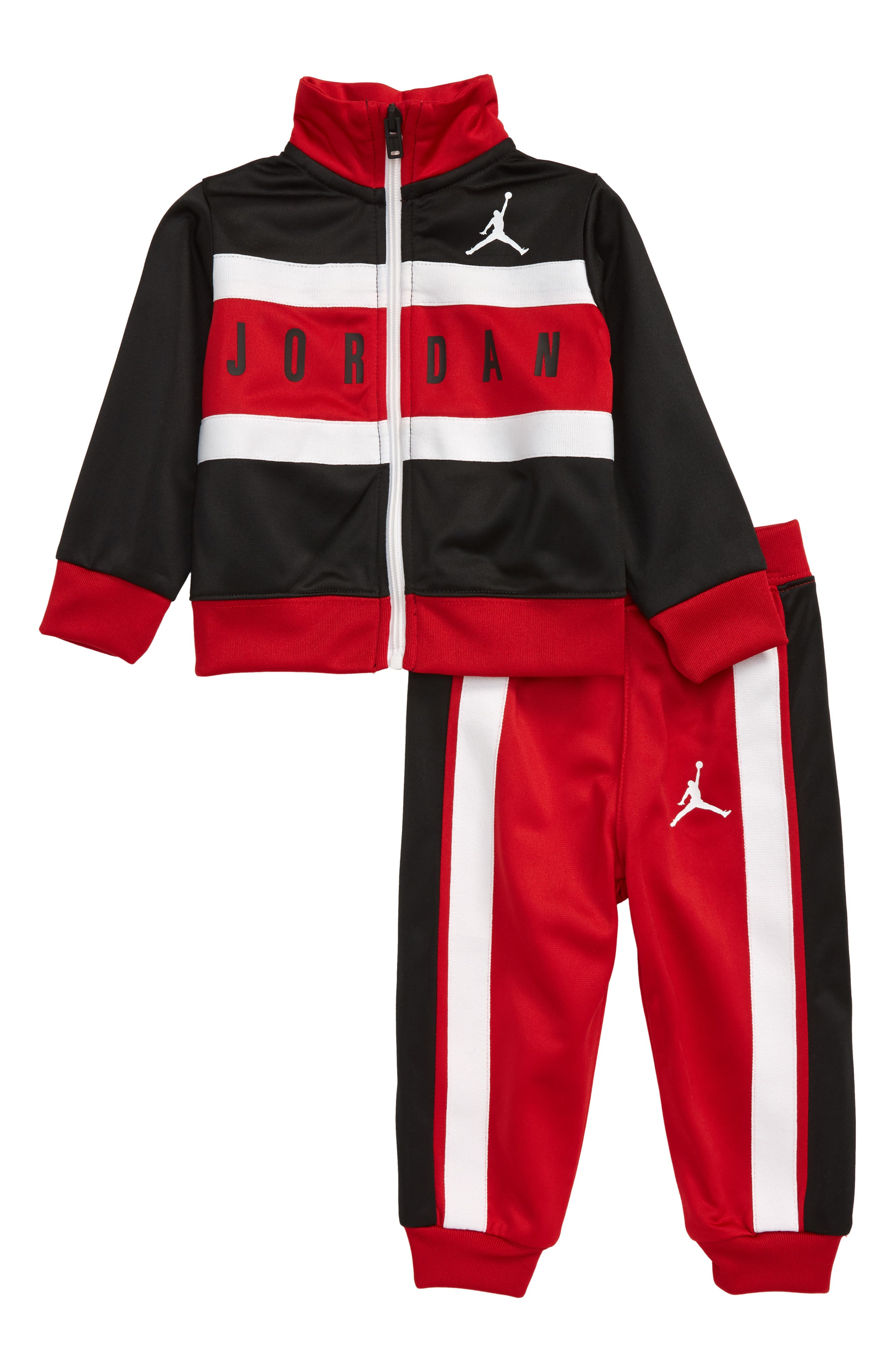 nike jacket and sweatpants