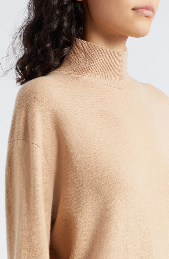 Vince Cashmere Turtleneck Sweater In Camel