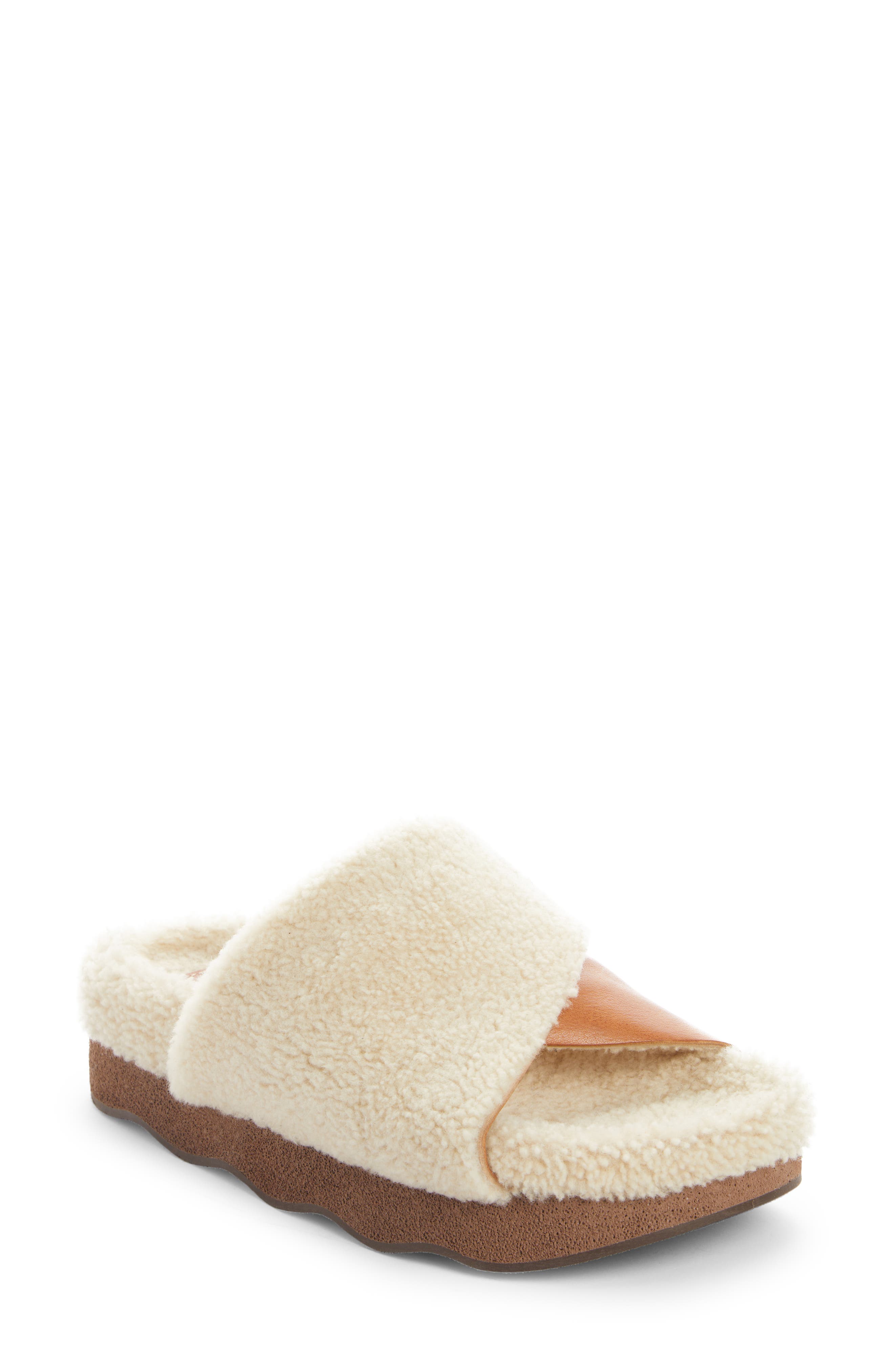 chloe shearling slides