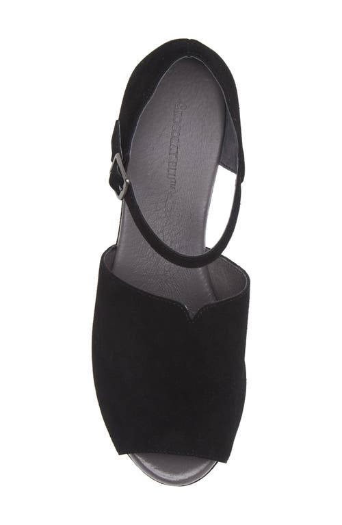 Chocolat Blu Wido Ankle Strap Peep Toe Platform Wedge Sandal In Black Suede