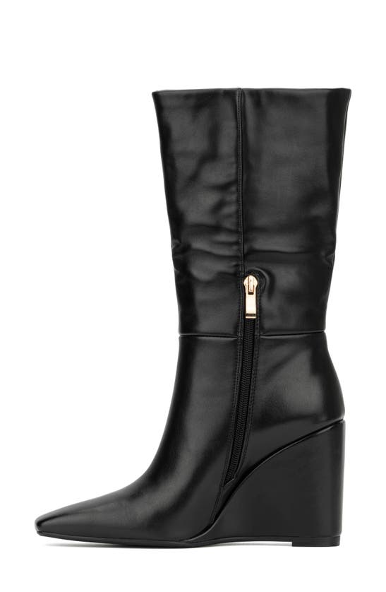 Torgeis Milan Wedge Heel Boot In Black