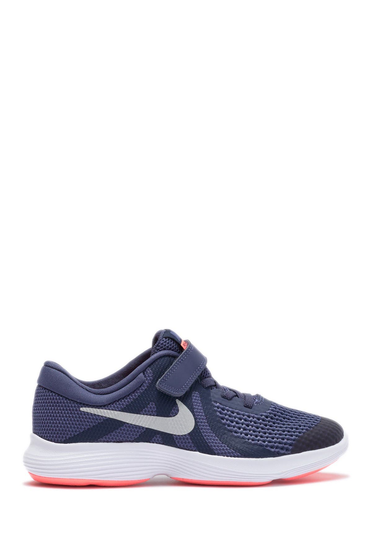 nike revolution 4 junior