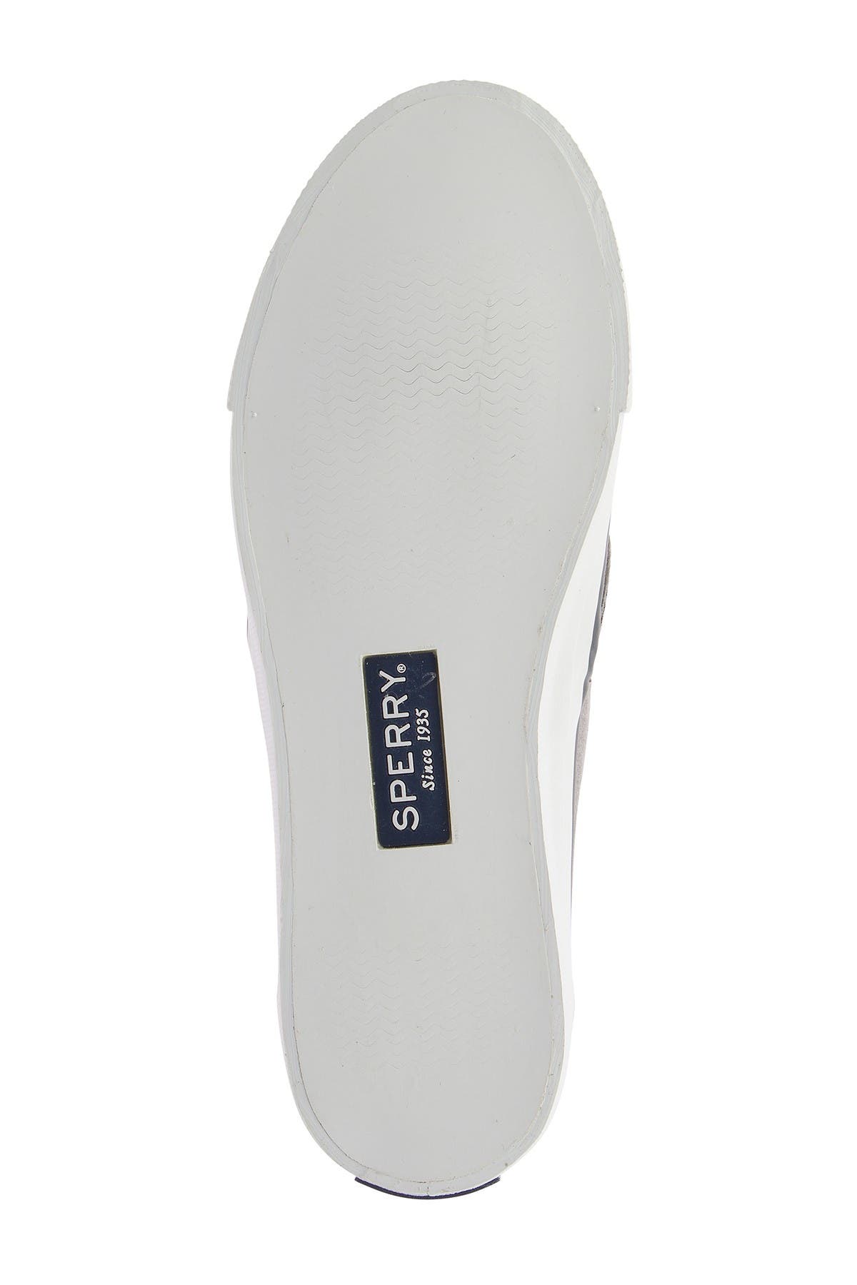 sperry seaside quilted