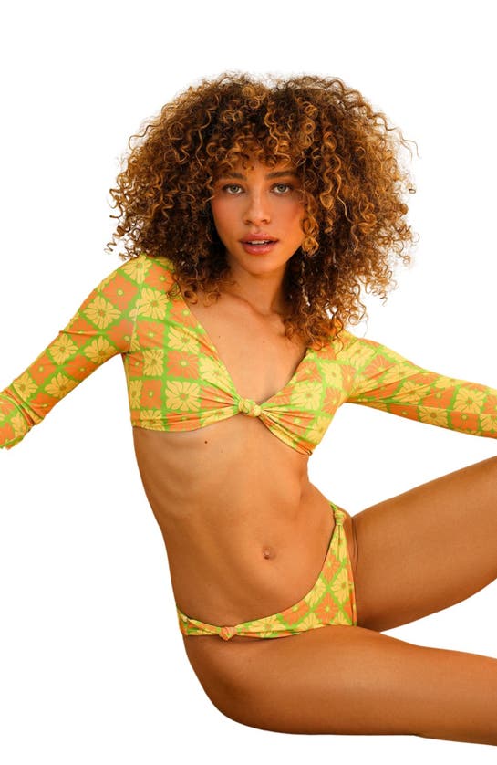 Dippin Daisys Quinn Bottom In Funky Daisy