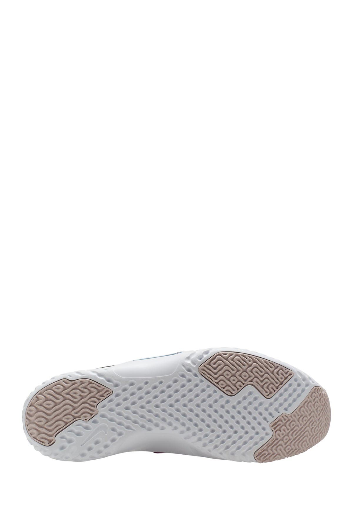 renew tr 9 training sneaker